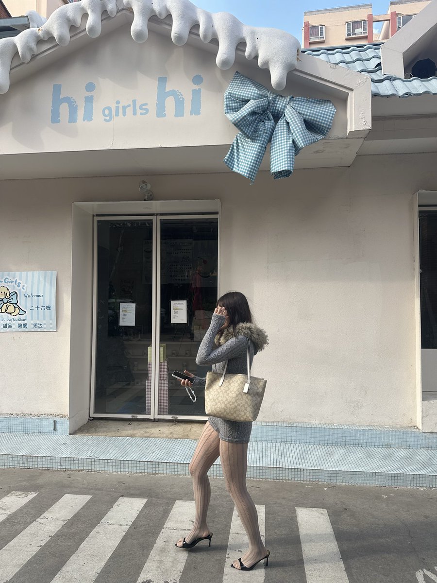 足控美腿后花园 tweet media