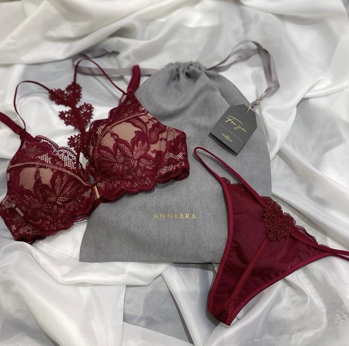 ANNEBRA -アンブラ- (@AnnebraLingerie) / Posts / X