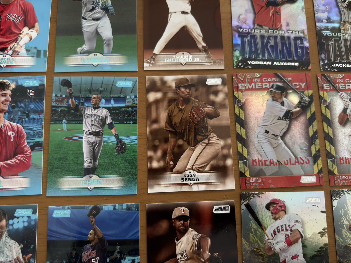 やっぱりイチロー選手のベースカードが欲しくて、@BROTHERS_KAZU さん