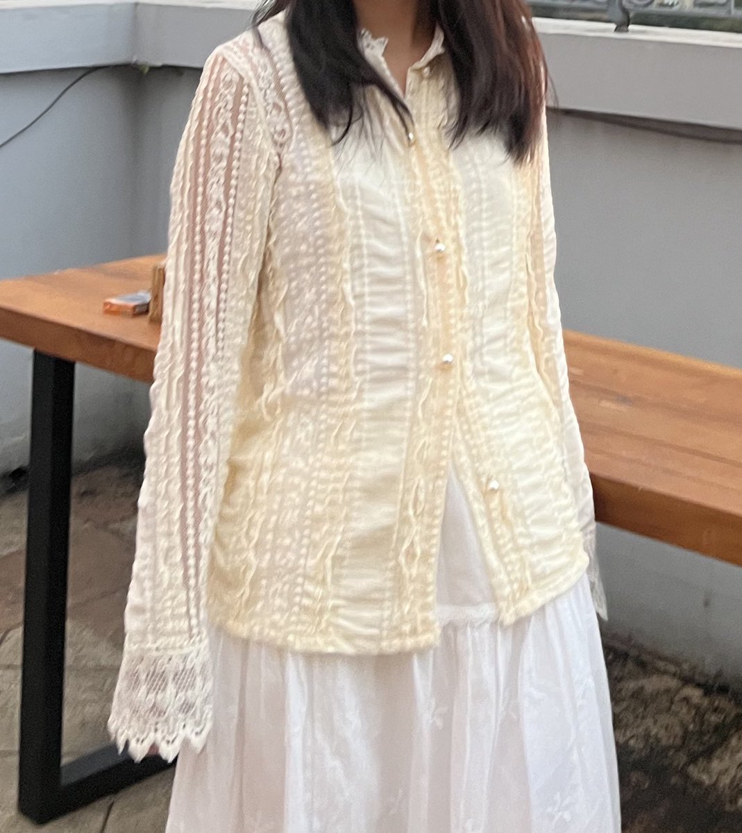 ctrIsohn's tweet photo. wts kemeja blouse lace top 50k sajaa (co oren kena biaya admin yaah) dom tangerang

bajunya masih bagus bgttt cuman kepake sekali, hbnya 165k, tp bahannya agak nerawang jd hrs pakai inner lg yahh

bust 84-96cm, length 58cm https://t.co/lGBzSqpjwj