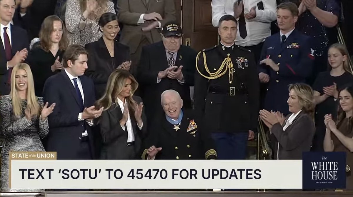 kristenmag's tweet image. The look of pure joy on this 100 year old hero. 🥹🇺🇸

Congratulations Captain Royce Williams. Medal of Honor!