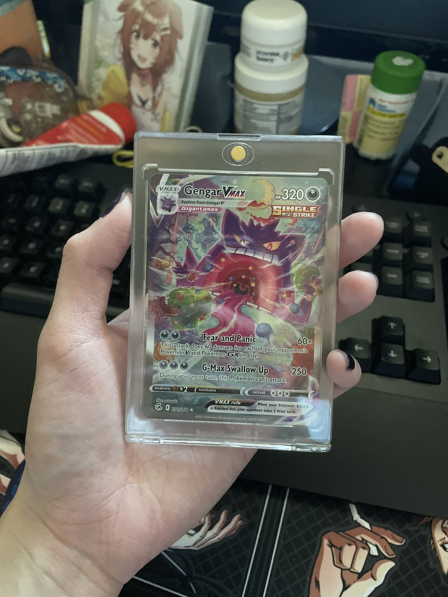 reallyronathan's tweet photo. @BritBratTV7 Here's some of my own pulls! It gets better tho, my mom pulled the luffy's😁 ty mom https://t.co/MTWt1haxyG