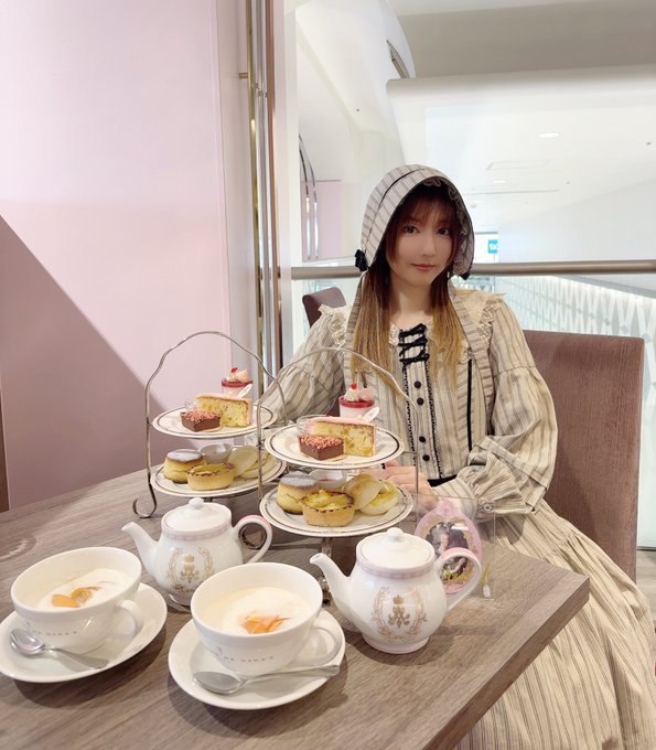 Twitterのコスプレ画像32