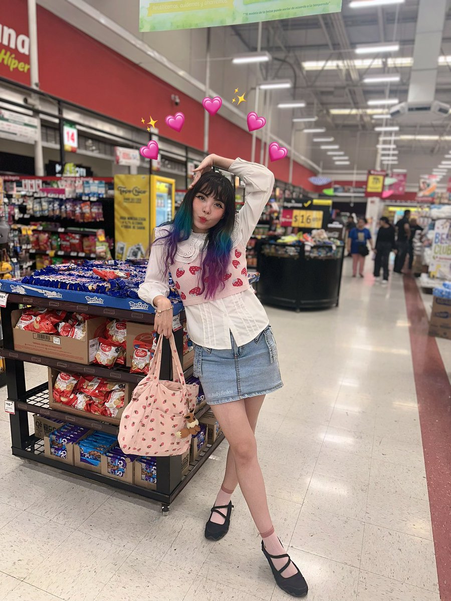 𝑱𝒖𝒍𝒚𝐽𝑖𝑛𝑘𝑢 tweet media