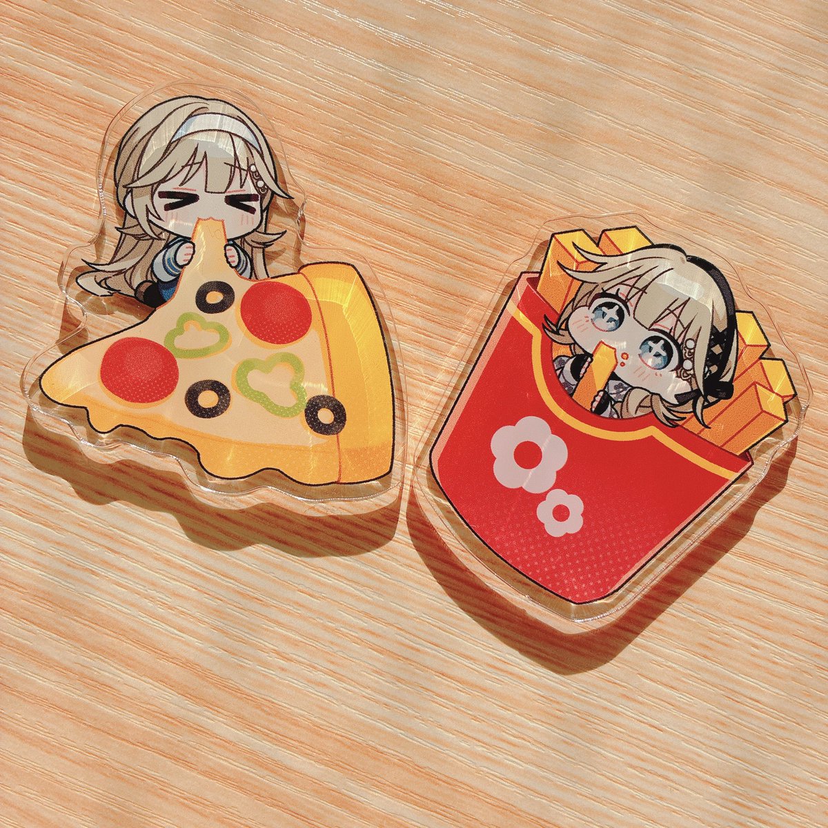 VGGCで頒布したアクリルマグネットの再販を検討しております！ お迎え