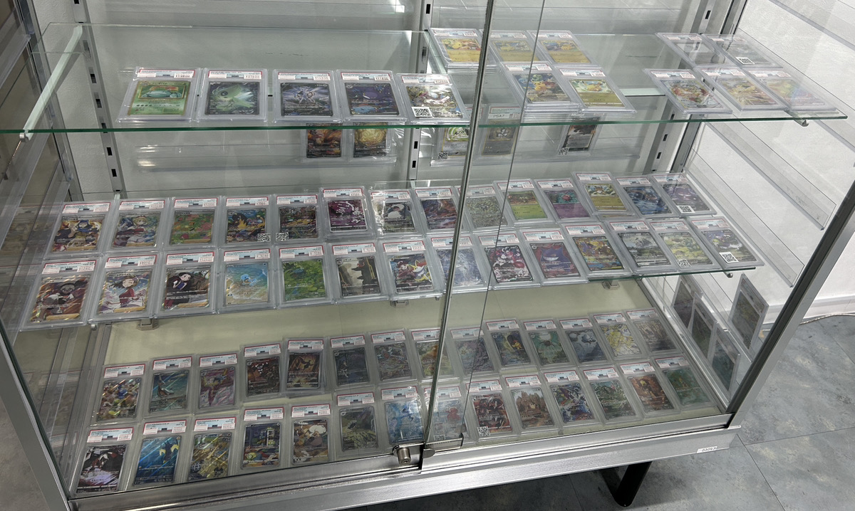 商品情報】 現在のPSAショーケースになります‼️ 高額帯のシングル