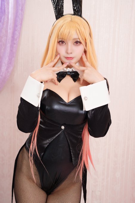 Twitterのコスプレ画像2