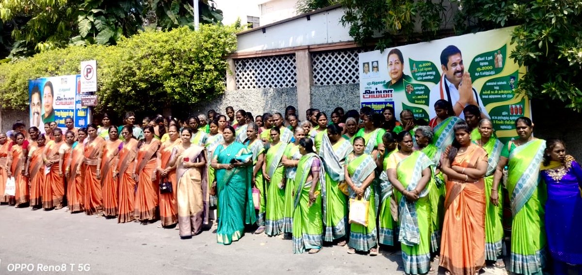 VanithaSocrates's tweet photo. இன்று(24.2.2026) இதய தெய்வம் #புரட்சித்தலைவி_அம்மா அவர்களின் #78வது_பிறந்த_நாள் மற்றும் சர்வதேச மகளிர் தின விழாவை முன்னிட்டு  #திருவள்ளூர்_தெற்கு_மாவட்டம் மகளிர் அணி சார்பாக #200க்கும் மேற்பட்டோர்  கலந்து கொண்டு சிறப்பித்த போது !!!

 #என்றென்றும்_அம்மா 🙏
#EPSfor2026 https://t.co/XBPNMdh2qk