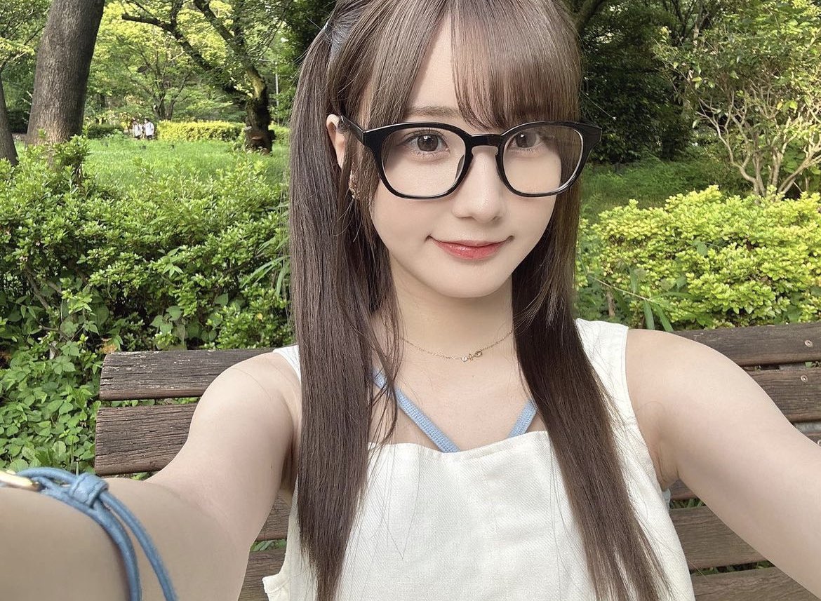 りく tweet media