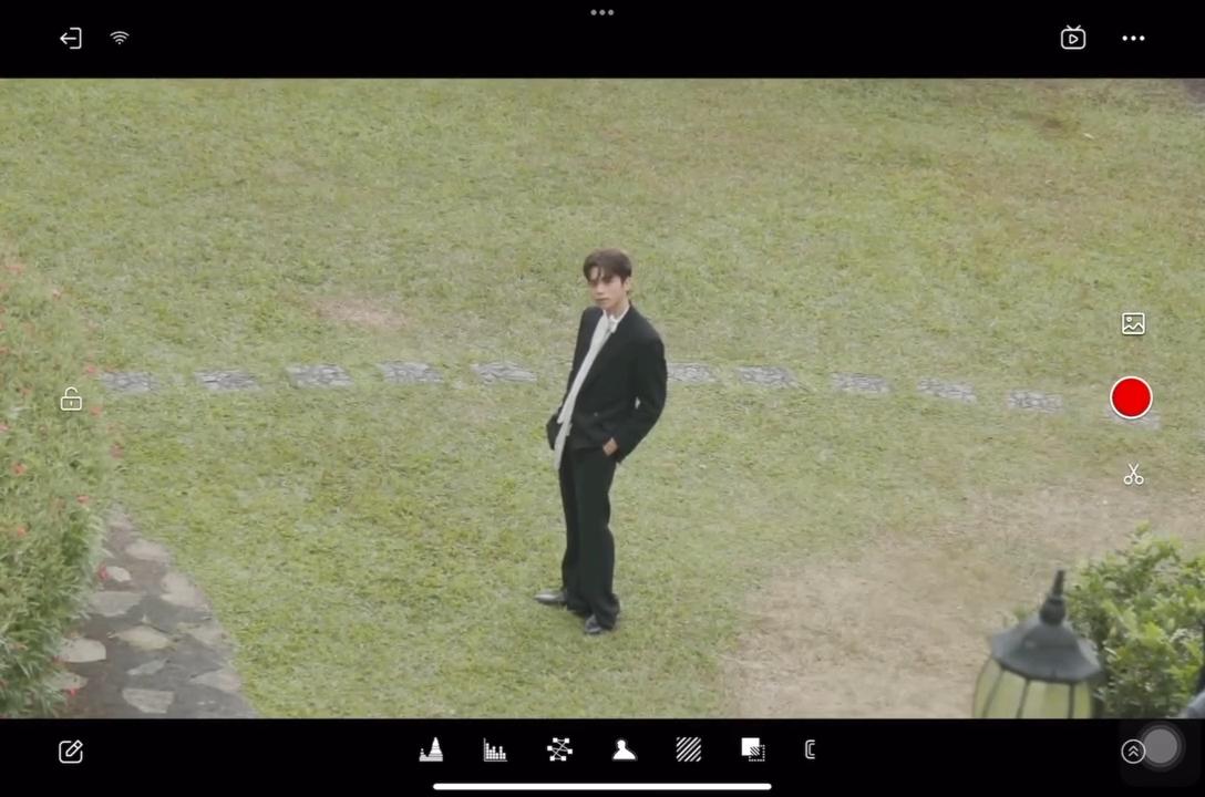 #HORI7ON #VINCI in #LUNOD set

@ aradelcarmen_ IG post and story