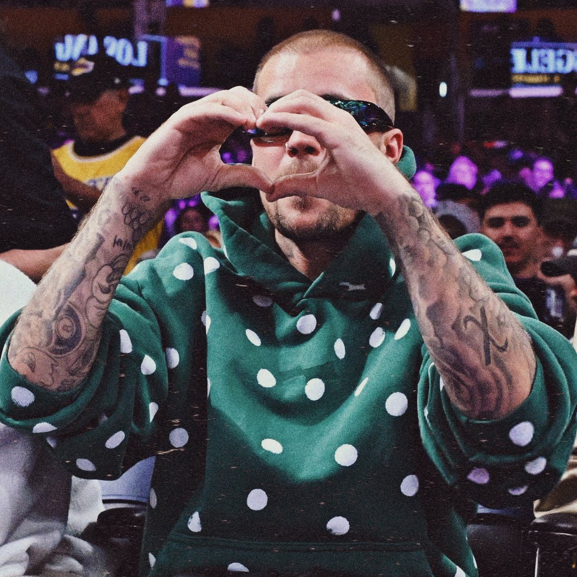 comfort ◡̈ tweet media