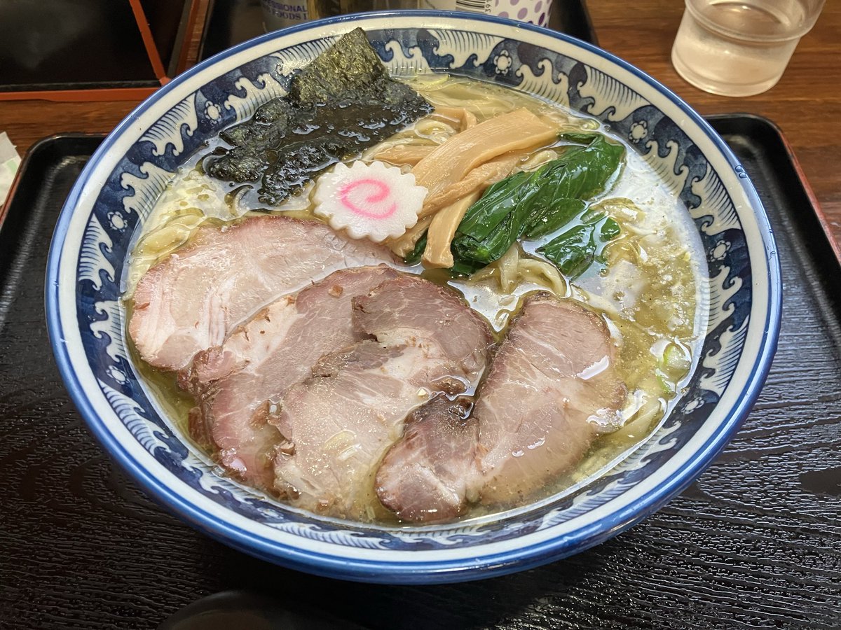 よしだまん tweet media