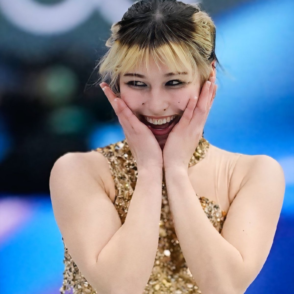 ScarletSpeeds16's tweet image. Today and every day manifesting a girlfriend as cute as Alysa Liu. 😩💘