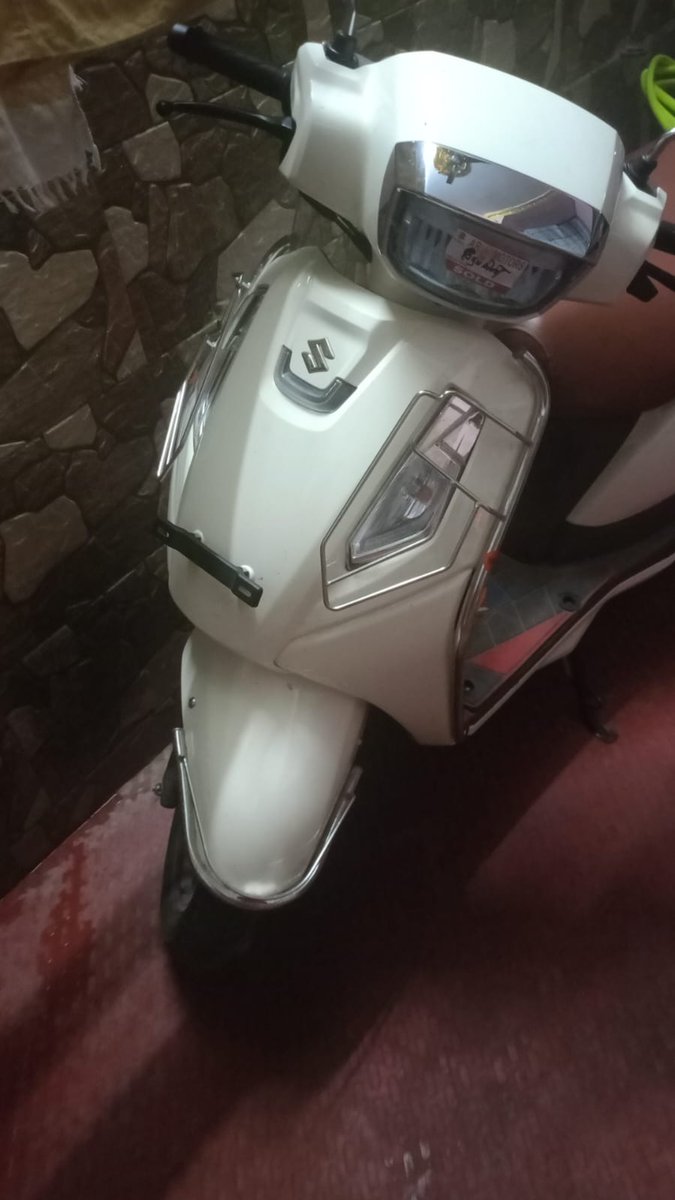 ragav_manoj's tweet photo. @suzuki2wheelers Bought a Suzuki Access but 25+ days later, still NO registration/number plate. Dealer lied about applying on Jan 28; only applied on Feb 15. Broken promises daily, including today.. @suzuki2wheelers #suzukiindia #SuzukiMotorcycle #Honda #tvsjupiter https://t.co/kHWrmJ2GrM