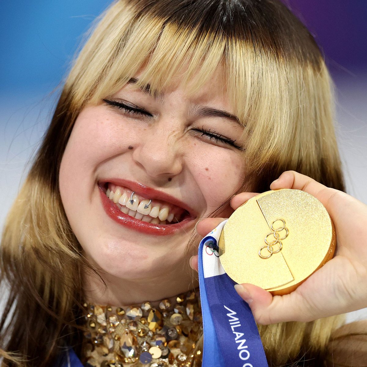 ScarletSpeeds16's tweet image. Today and every day manifesting a girlfriend as cute as Alysa Liu. 😩💘