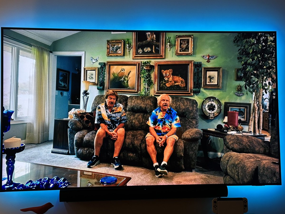 Chad Concelmo tweet media