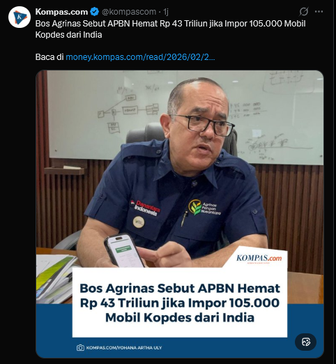 ferrykoto's tweet photo. Ini yang edan siapa ya?

Semua keterangan Dirut Agrinas ini bermasalah. Puasa-puasa, memancing kemarahan publik. Belum belajar dari kasus Agustus tahun lalu kah?

- Apa kaitannya Impor Mobil yang dilakukan Agrinas dengan penghematan APBN? Apa pakai APBN untuk impor-nya? Kalau benar, berarti Proyek Pemerintah? Edan sekali ini.

- Faktanya, ini bisa diduga kuat adalah rente. Dan yang akan membayar adalah KOPDES Merah Putih. Bukan gratis diberikan Agrinas ke KOPDES, tapi mengincar uang modal KOPDES yang akan digunakan untuk  membeli mobil Impor dari India tersebut.

- Padahal, uang usaha KOPDES itu bersumber dari PINJAMAN alias Utang ke BANK-BANK HIMBARA. Bayangkan, Koperasi belum jelas usahanya, tapi uang utangnya sudah diincar untuk membayar mobil yang diimpor.

- Utang Kopdes ke Himbara tersebut, akan dicicil lewat hasil usaha. Tapi apa iya mereka sudah akan punya penghasilan usaha? KOPDES-nya saja banyak yang belum beroperasi. Data terkini hanya seribuan yang sudah betul-betul siap operasi. Lha kalau tidak ada hasil usaha, dengan apa bayar cicilan utang nya?

- Utang Kopdes akan dicover oleh DANA DESA (APBN), ini lah cilakanya. Mobil impor dibayar lewat utang Bank Himbara, jika ndak mampu nyicil, nanti dana desa yang mestinya untuk kesejahteraan warga desa malah yang diambil.

- Sisi lain, kapasitas produksi truk nasional yang baru 70 ribu per tahun, bukannya dibantu agar bisa lebih naik, malah dihantam dengan impor mobil dari India sebanyak 105.000 ribu unit. Kurang edan apa ini?

- Puluhan ribu pekerja di sektor otomotif yang saat ini juga sedang tertekan penjualannya, bukannya dibantu, malah lebih disengsarakan dengan lebih memilih membayar keringat rakyat India, dibanding membela dan bayar keringat bangsa sendiri.

Wis edan ini. Untuk siapa sebenarnya Dirut Agrinas ini bekerja? Untuk rakyat atau untuk tuannya?

FK