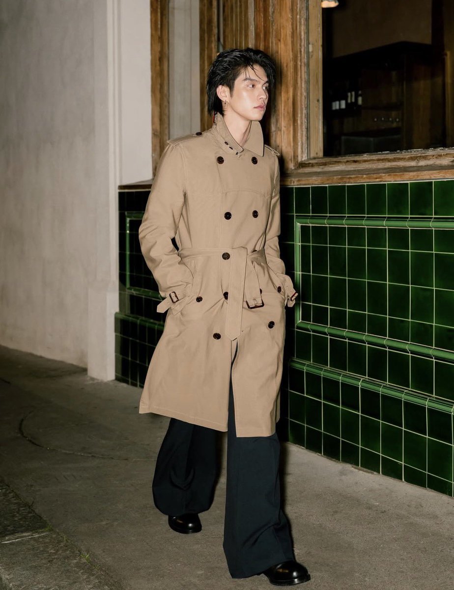 เซตนี้มีอีกม้ายยยยย

BRIGHT LFW 2026
#BurberryAW26xBRIGHT
#BurberryxBRIGHT
#Burberry
#bbrightvc