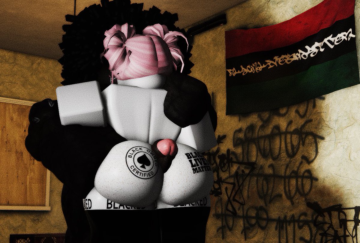 molianete's tweet photo. found this little whore roamin the streets naked …  took her inside for some ..  ‘fun’

#robloxnsfw #robloxcondo #rr35 #rr34 #robloxblacked https://t.co/L1hcenLcAf