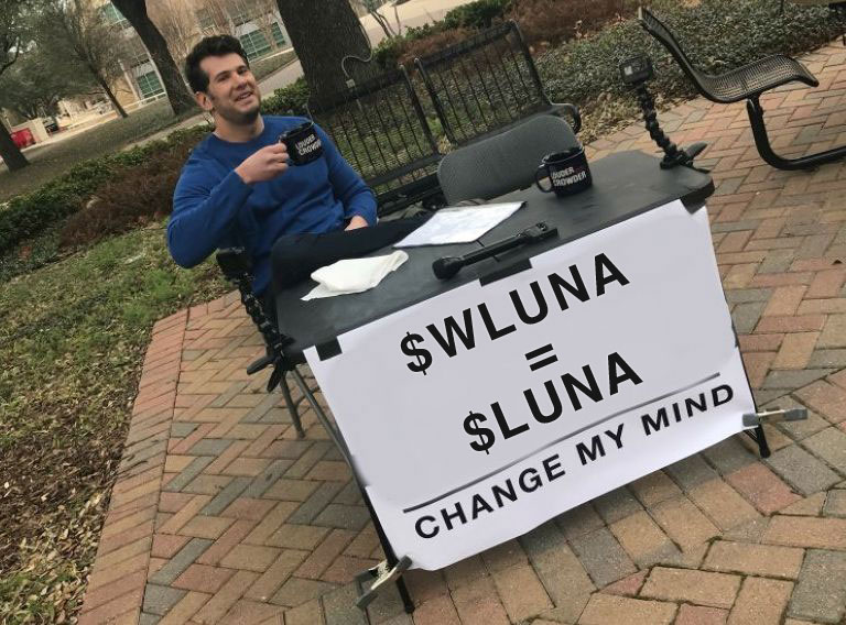 scoopy82's tweet photo. @AshCrypto AND even after 3 years of zipped lips @ #Coinbase --- 1
$LUNA  still equals 1 $WLUNA... right Mr Armstrong? It's written in the smart contract !!! https://t.co/PxSRjAd1t9