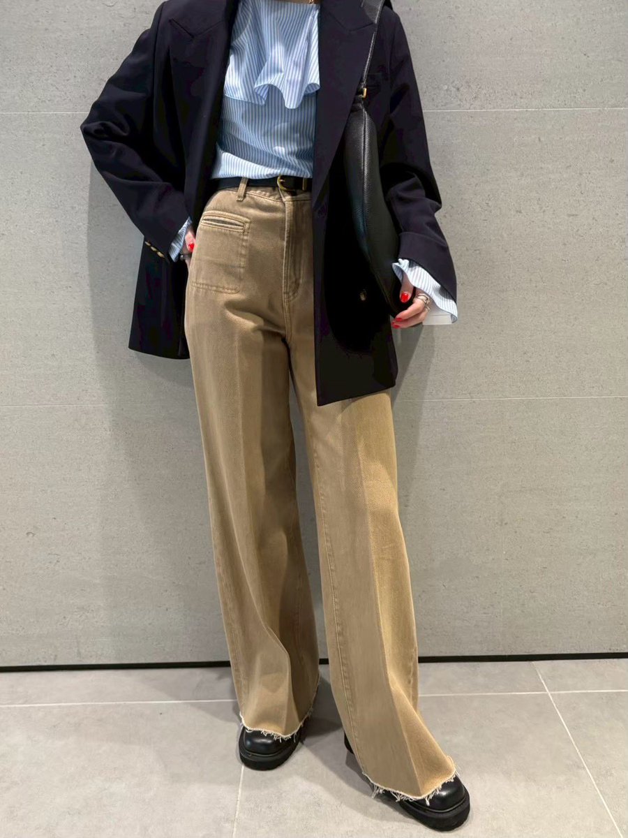 New Arrival - 玉縁ポケットセミフレアデニムパンツ ¥10,450- (tax in
