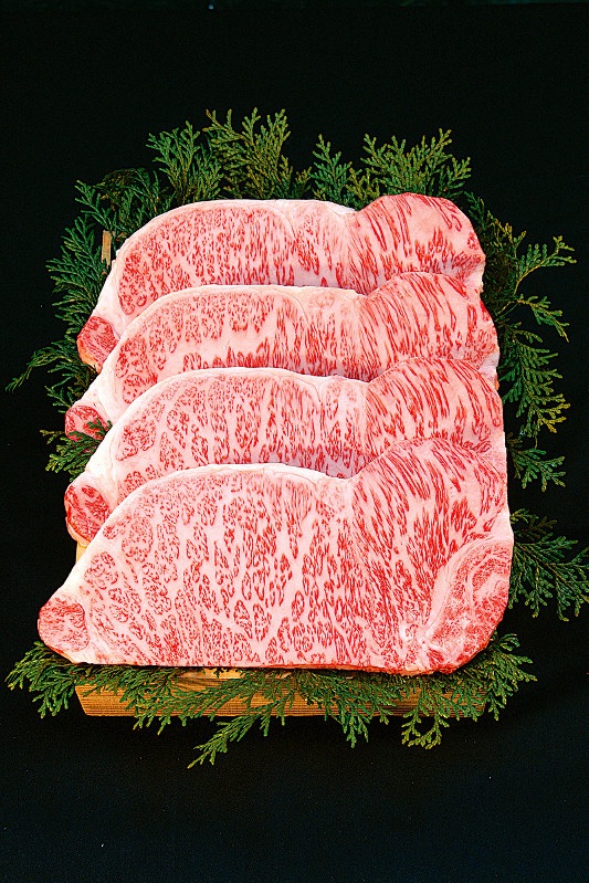 kiwami_wagyu_'s tweet photo. 『岐阜県産 飛騨牛 ステーキ用500g🥩』
抽選で2名様にお送り致します

【応募方法】
・フォロー
・いいね
・リポスト
・『極み』コメントで当選率UP

応募締切:2月28日 https://t.co/gGJ7rmRVgm
