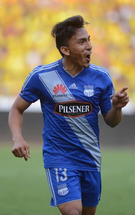 The last dance….
Angelito Mena 👀💙