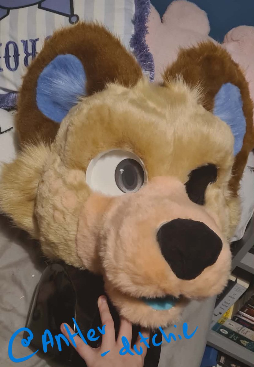 some progress from my first fursuit partial com! 

it looks so good 
#furryartist #fursuitmaker #furryartists #FursuitEveryday #Fursuits