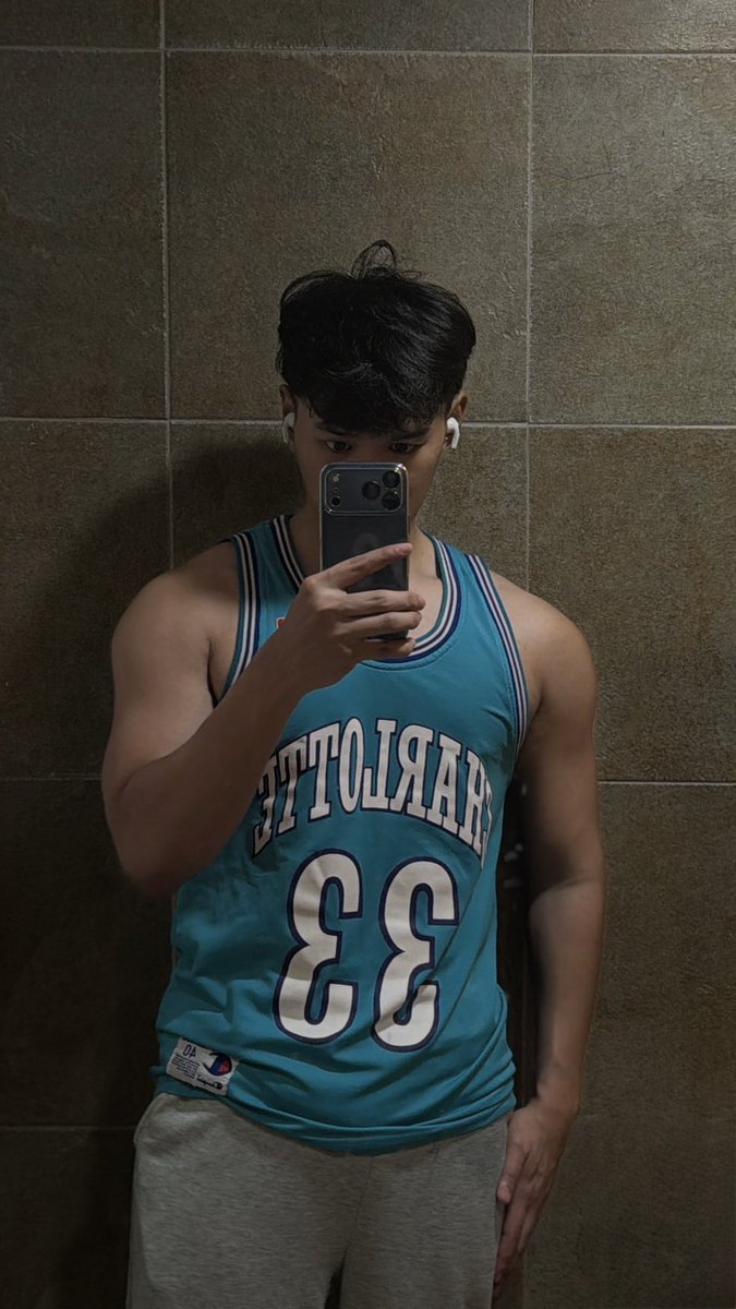 reynbaello's tweet photo. Gym dump https://t.co/qxEkSj4Rzw