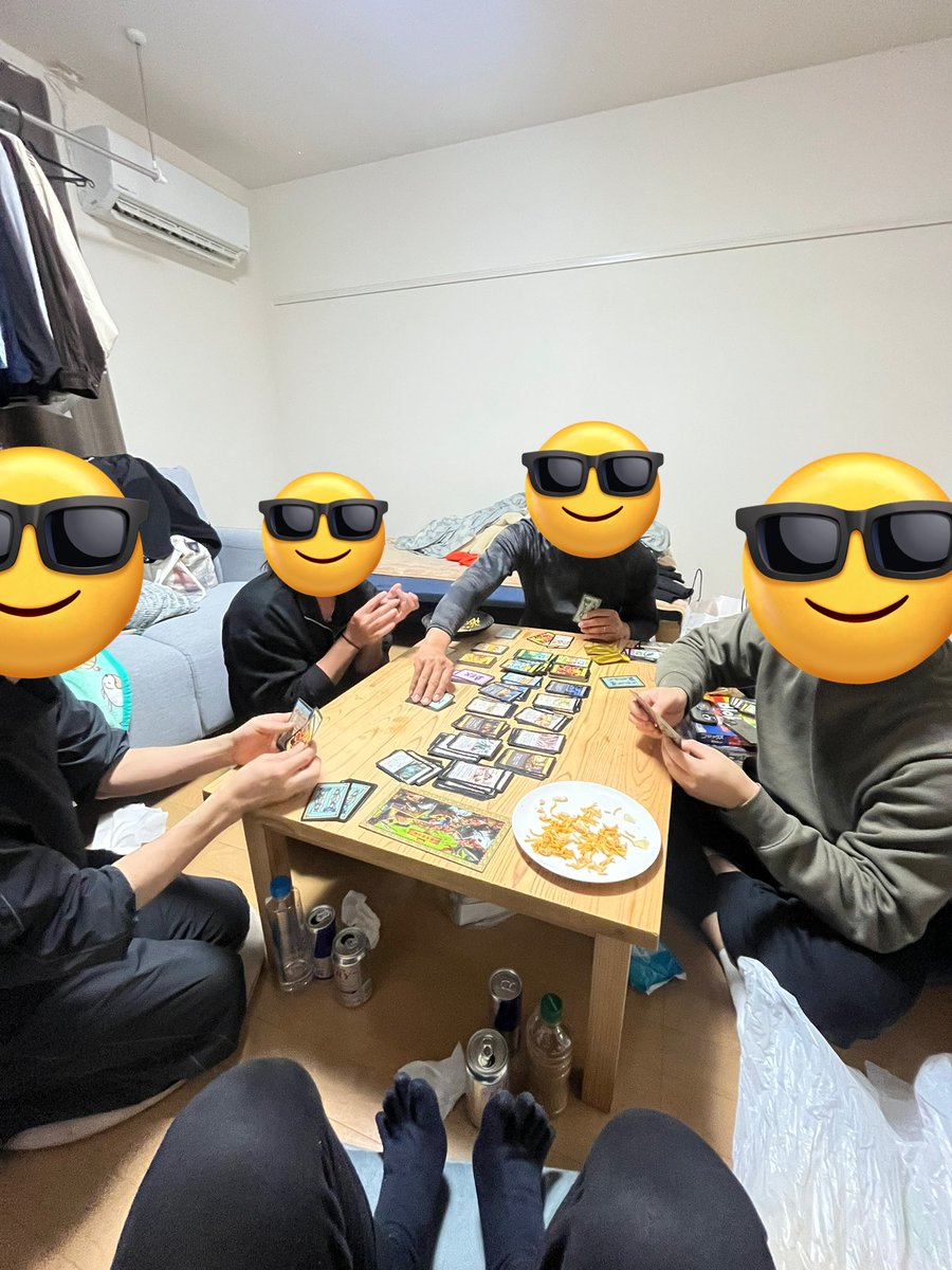 runba203's tweet photo. 最近の流行り⸜(* ॑꒳ ॑* )⸝
ボドゲ楽し過ぎる⸜(* ॑꒳ ॑* )⸝ https://t.co/IfIm3R8sZL