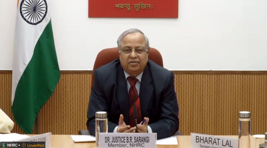 India_NHRC's tweet photo. NHRC, India Member, Justice (Dr) Bidyut Ranjan Sarangi inaugurates the open house discussion in hybrid mode on 'Measures to curb spurious medicine in India'. NHRC Member, Smt Vijaya Bharathi Sayani, Secretary General, Shri Bharat Lal, senior officers &amp; experts are attending it. https://t.co/yaqMuiPnV3