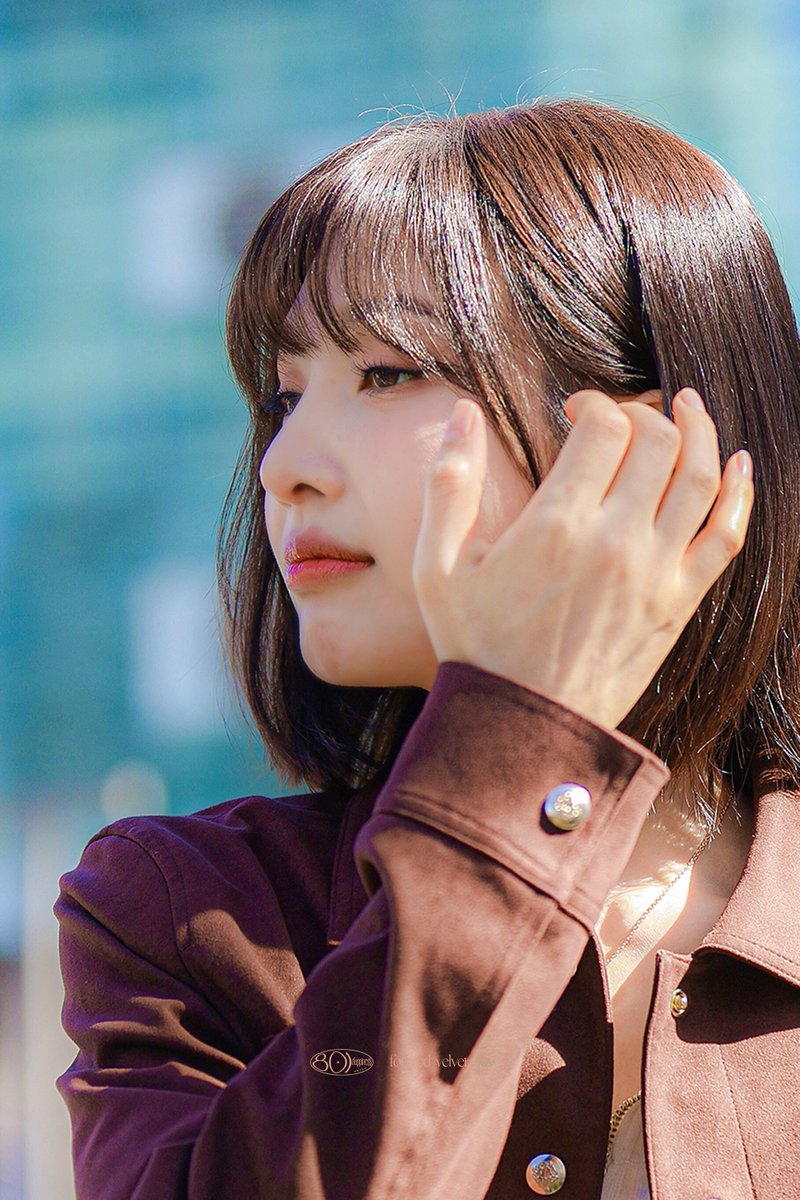 801happiness's tweet photo. ☁️ 260225 #조이 #JOY ☁️

🎞️ 동물농장 출근

수영선배…💚

#레드벨벳 #REDVELVET @RVsmtown https://t.co/RpjkBTxZnH
