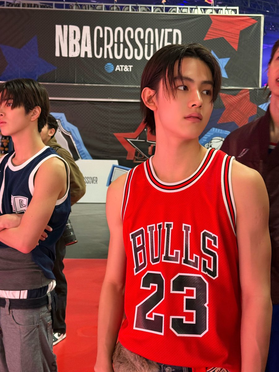 ....................................................................