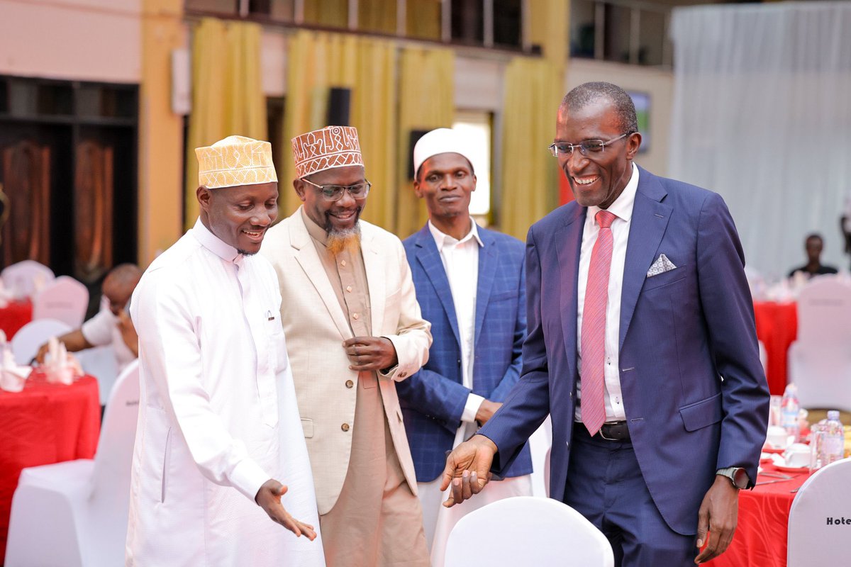 Spades_IBL's tweet photo. Last Friday, @ITC_Kampala in partnership with @IraUganda hosted an Iftar dinner at Hotel Africana where we had honest conversations about trust in the insurance sector.
#SpadesInsuranceBrokers#InsuranceIndustry #TrustInBusiness #IftarDinner #UgandaInsurance https://t.co/iNtxwrDhv8