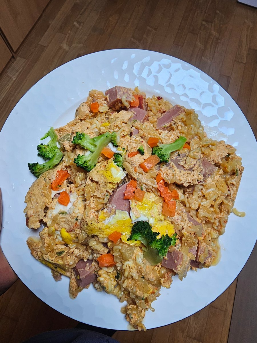 My first time cooking noodles in a microwave.