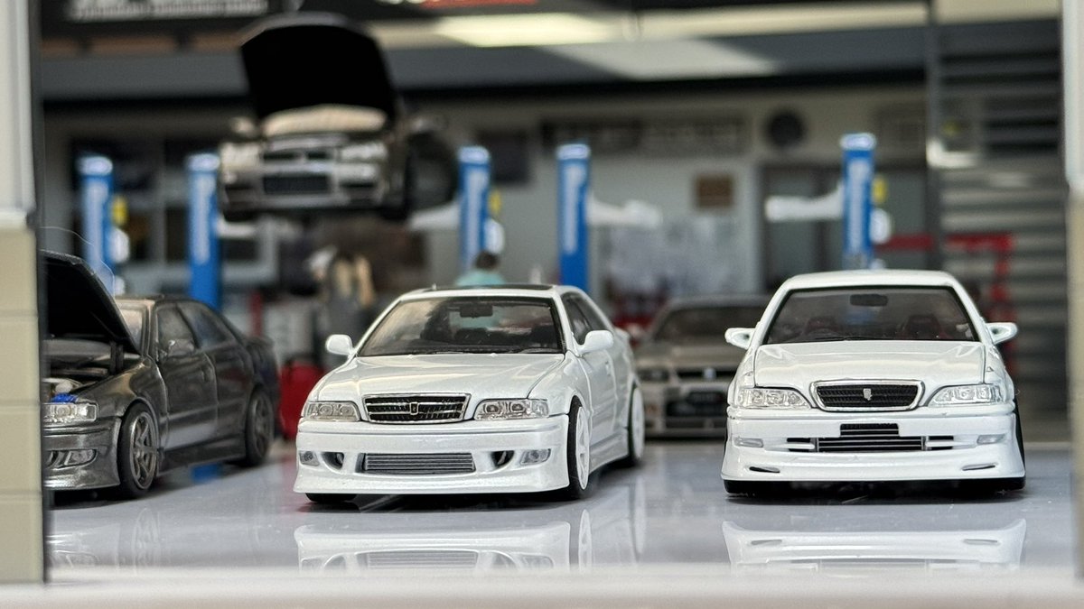 ちょっとホイールが出っ張り過ぎていたので、もう一度バラして調整して