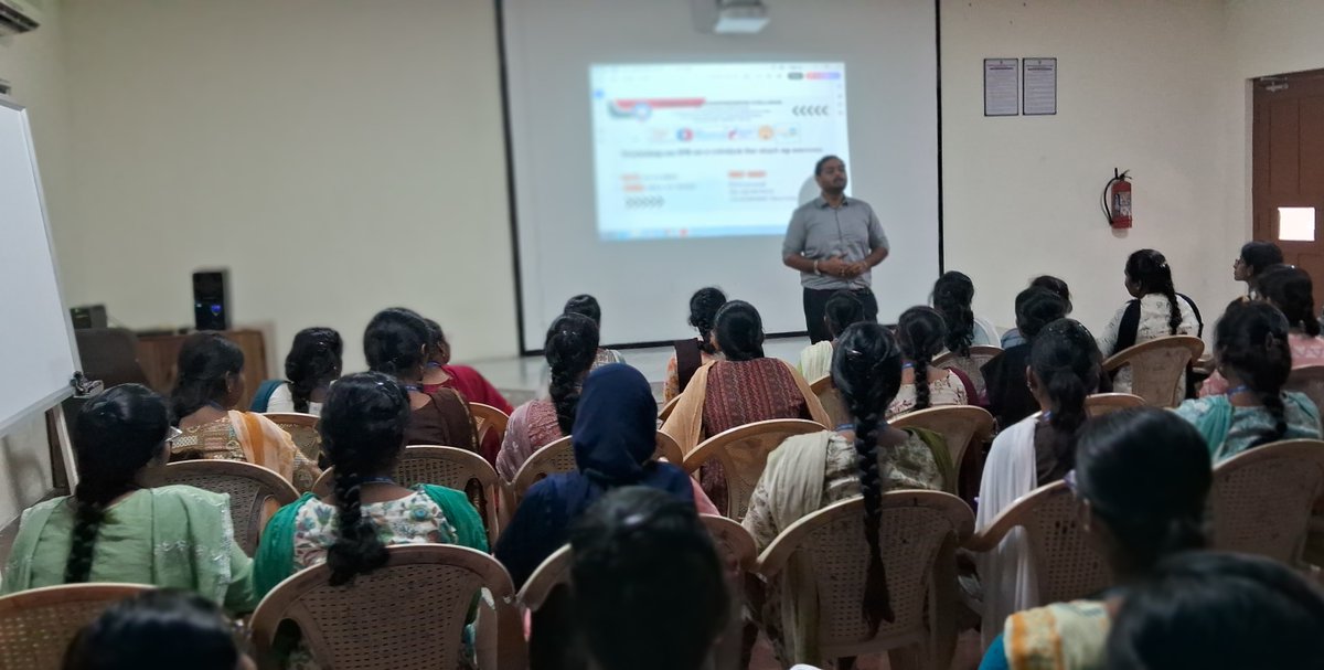 PanimalarC's tweet photo. Expert Talk on Technology Readiness Level (TRL), MRL, IRL, IP Commercialization, Tech Transfer on 12.02.2026
@AICTE_INDIA 
@EduMinOfIndia https://t.co/8jZPlAt9wZ