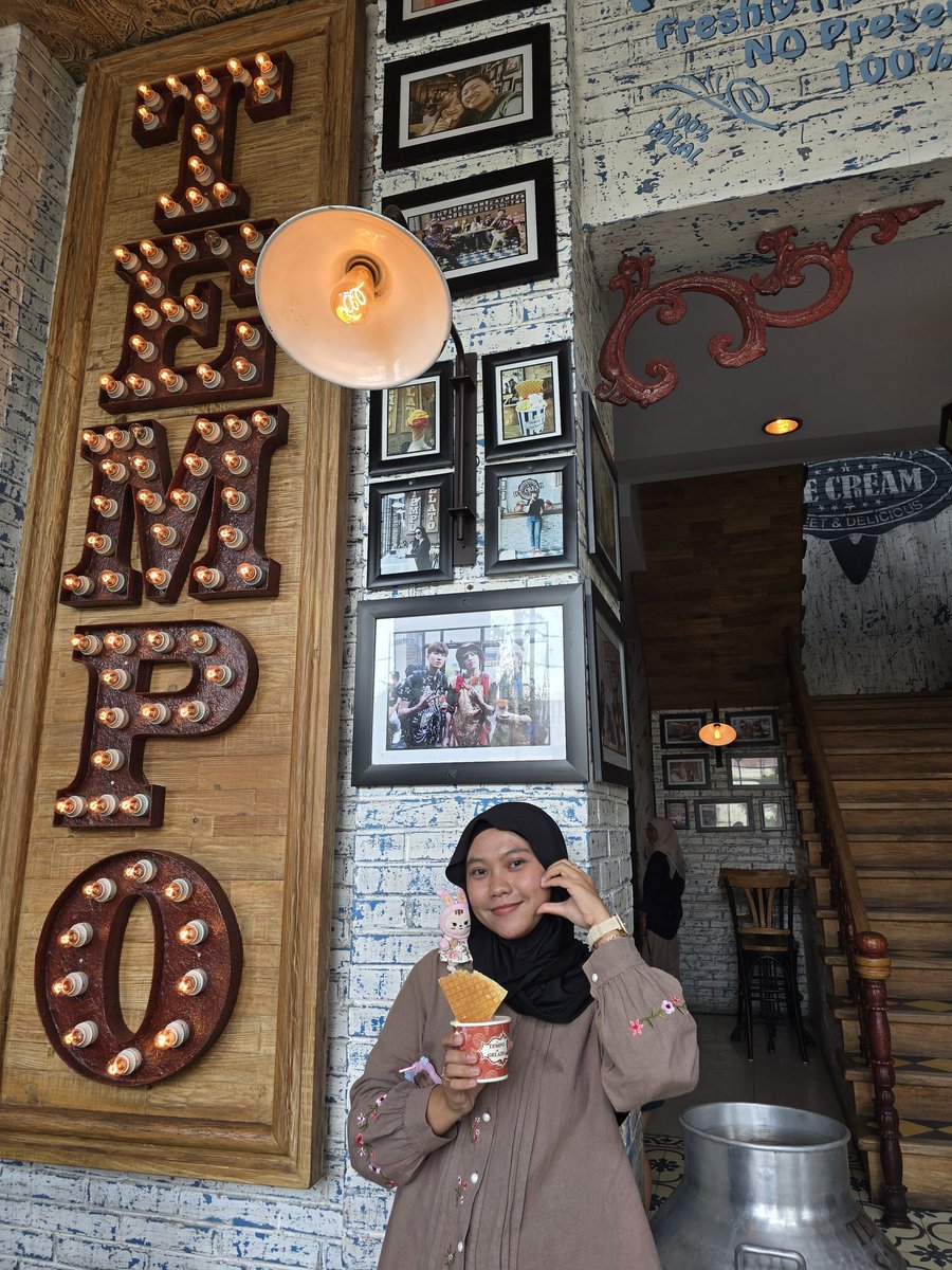 30 tahun, tahun ini

GILAAA CAKEP IMUT BANGET DIRI INI 🥰🥰