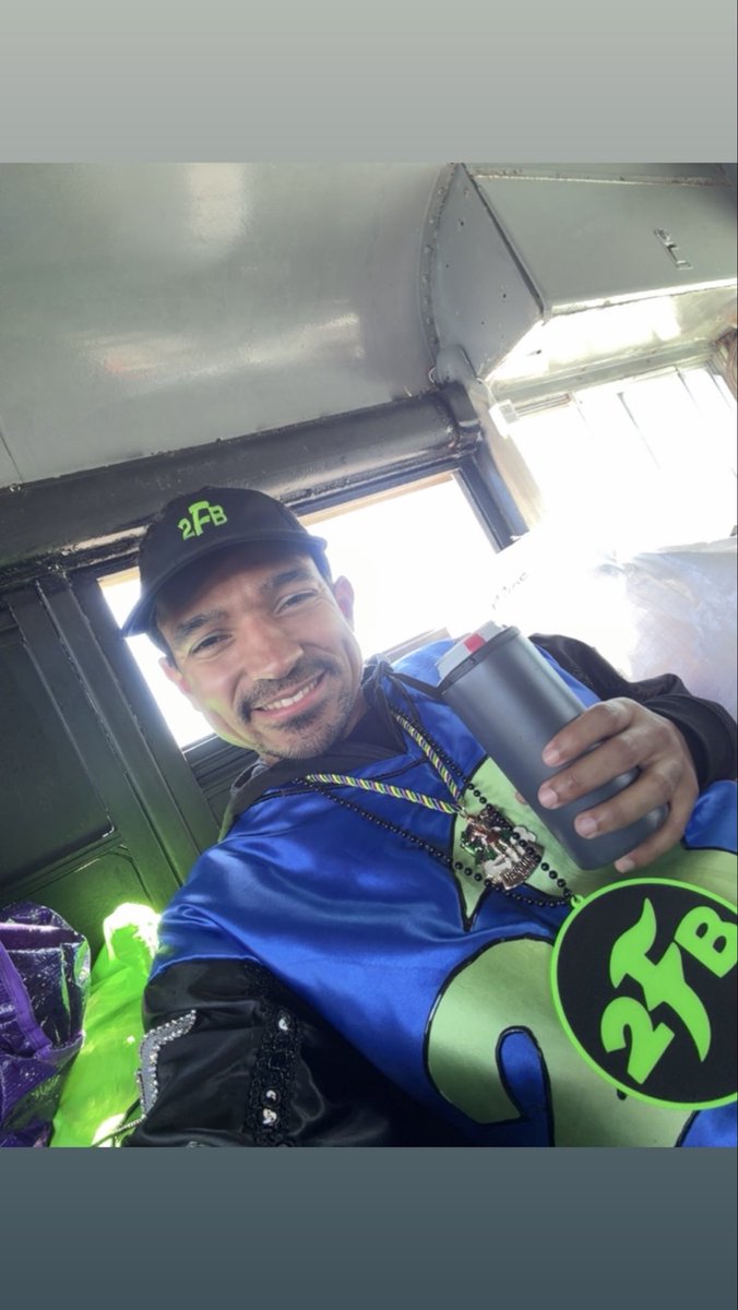 mikeylebouef's tweet photo. I miss Mardi Gras https://t.co/NcQ7bIZ0f3