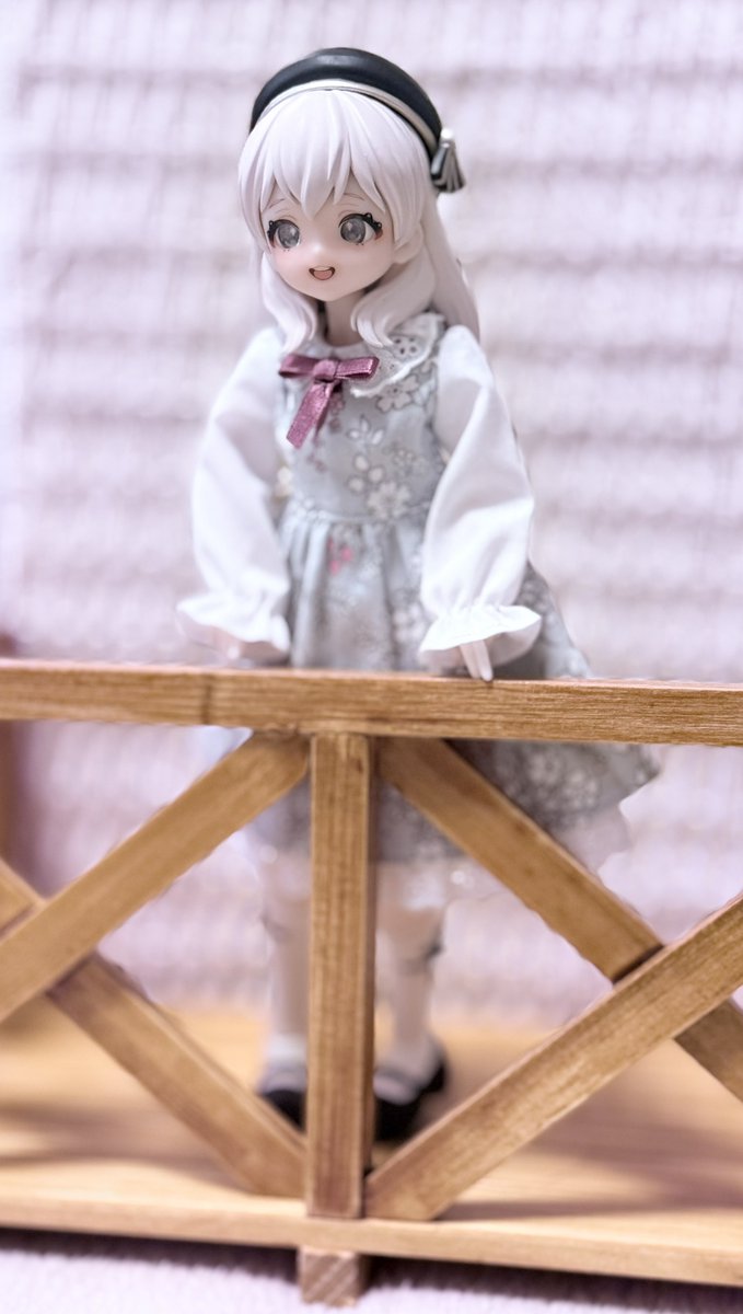 eto_doll's tweet photo. #ドールショウ 行ってきました🌟

お洋服はアストロ商店 衣裳部さま（@c71xdgzxRDBLnAI）
テラスは山猫山工房さま
（@YamaNekoWood） https://t.co/3Wbqg9IIUd