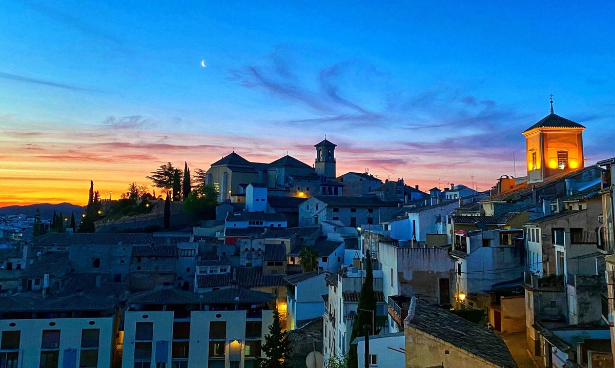 Ayto_Cehegin's tweet photo. Buenos días #Cehegín elpueblodelasmaravillas! Lunes, 23 de Febrero:
#cehegininspira 
#ElPuebloDeLasMaravillas #CeheginElPuebloDeLasMaravillas 
#hermandadvirgendelasmaravillas  #TurismoInterior
#añojubilar2025  #TurismoRegionDeMurcia #virgendelasmaravillas https://t.co/f5spYbb7Fk