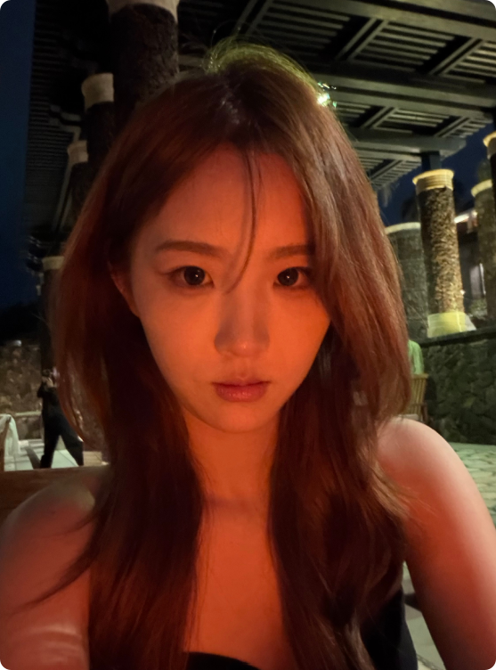 AutumnAnde35053's tweet photo. 没睡着的夜晚自己在想��么呢 https://t.co/7eOjsP64ny