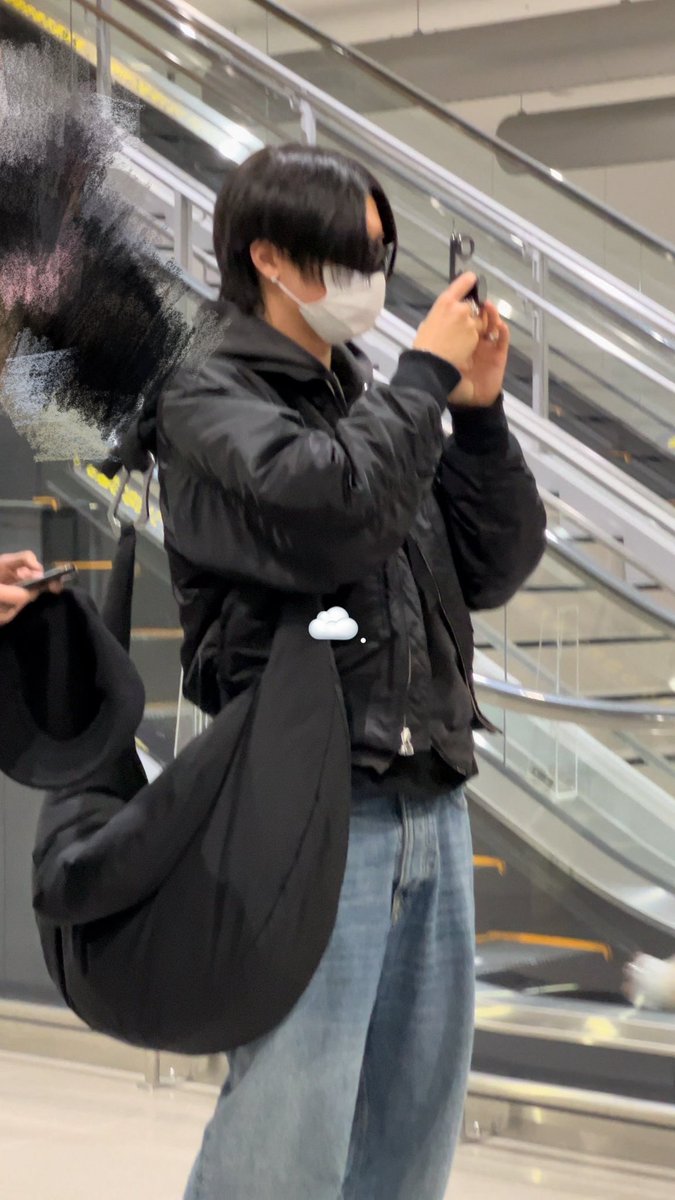 o_hanichan_'s tweet photo. 🕶️ https://t.co/Bp74vmfqww