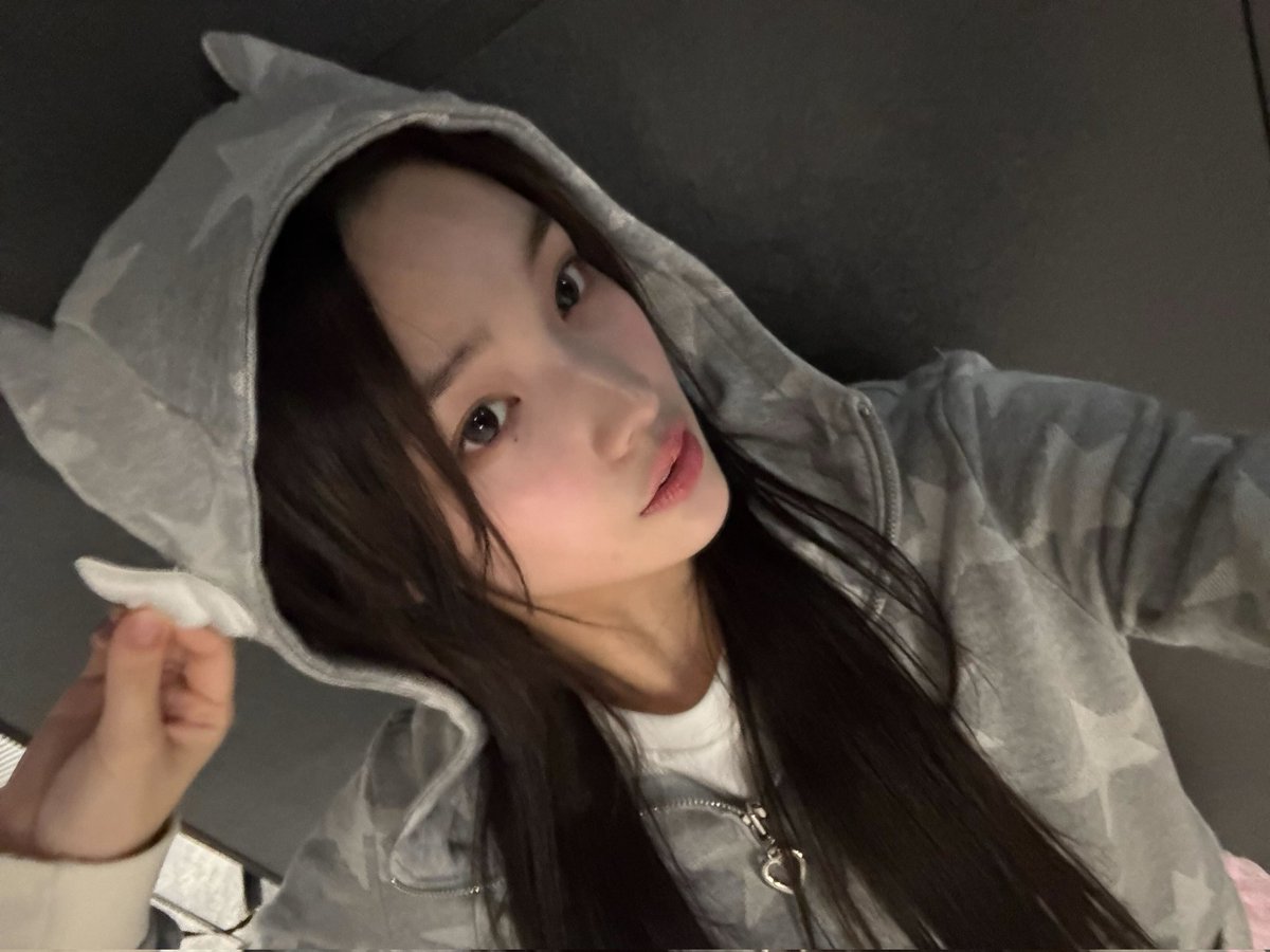 이로하 얼굴 tweet media