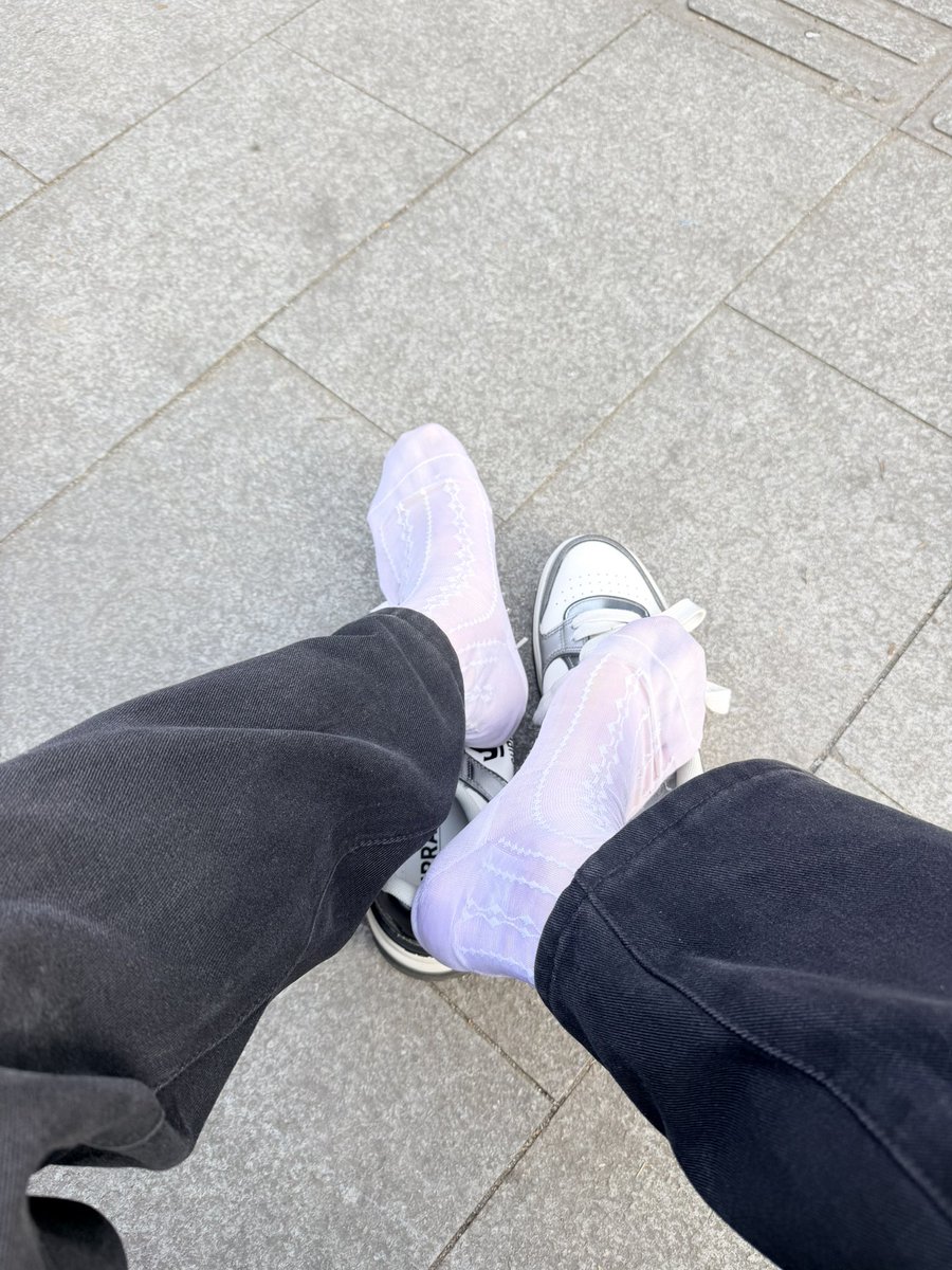 Hancock0601's tweet photo. 浅浅更一下，这天气一会热一会冷的 https://t.co/kKb9TsqIvQ