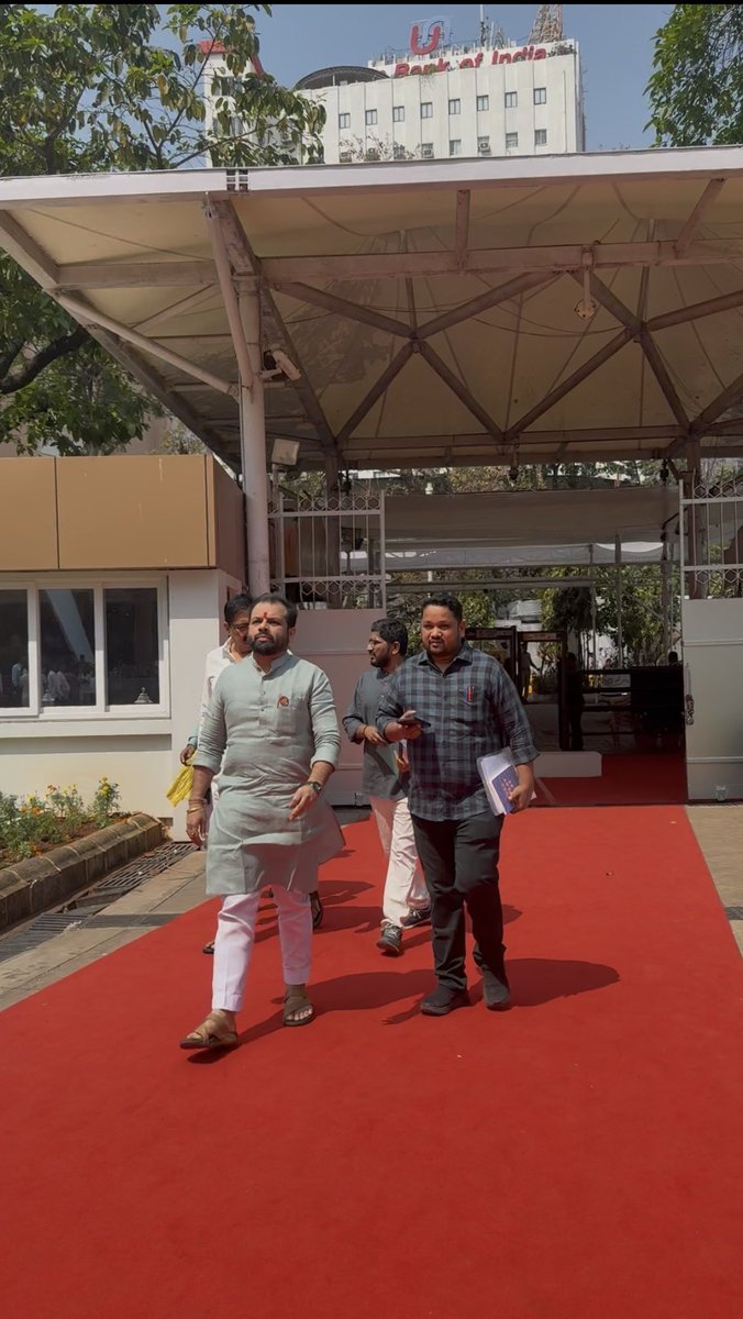 ivikrantpatil's tweet image. 📍विधान भवन,मुंबई 
📌अर्थसंकल्पीय अधिवेशन  📍 दिवस :०१

#vidhanbhawan #mlc #mumbai