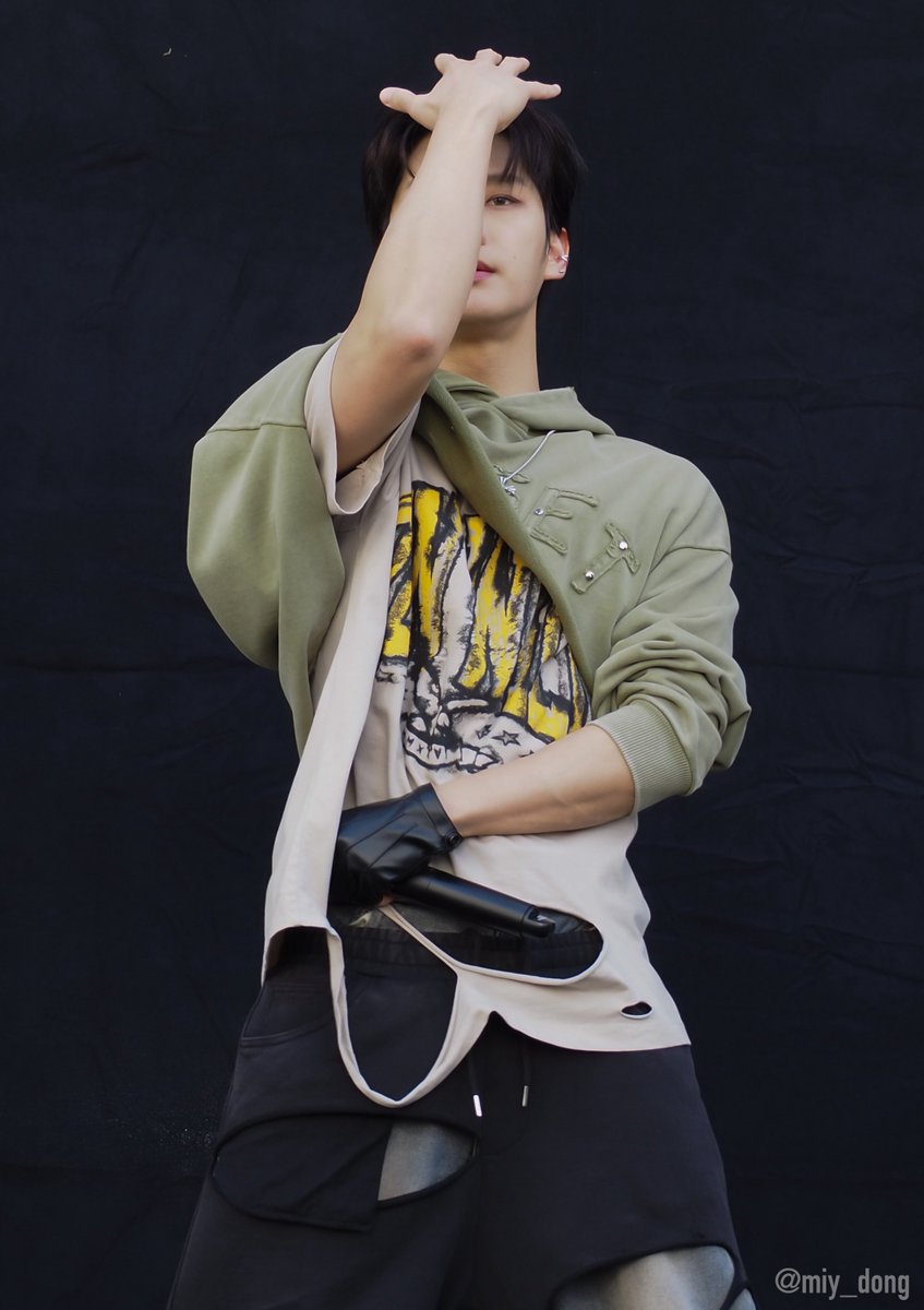 また彫刻爆誕してる！もう存在がアート