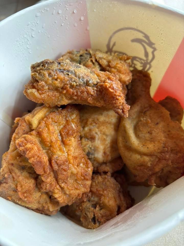 KFC smell hits different when you are broke 😭