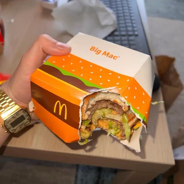 Hecki  tweet media