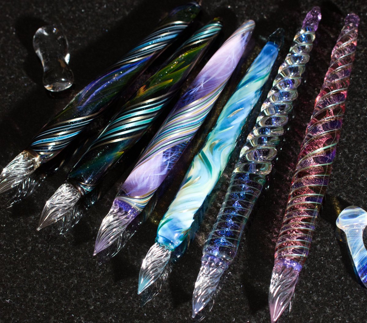 春うらら🌸ガラスペン抽選販売会・応募受付中🔥新作ガラスペン12点あり✒締め切りは2月26日（木）24時。当落連絡は27日夜。複数応募でも1本のみ当選や希望順位も指定できます🐱
応募専用サイトはこちら
kinokodama.easy-myshop.jp
#ガラスペン #文房具物販